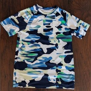 Under Armour Kids Blue and Green Camouflage Tee- Size XL